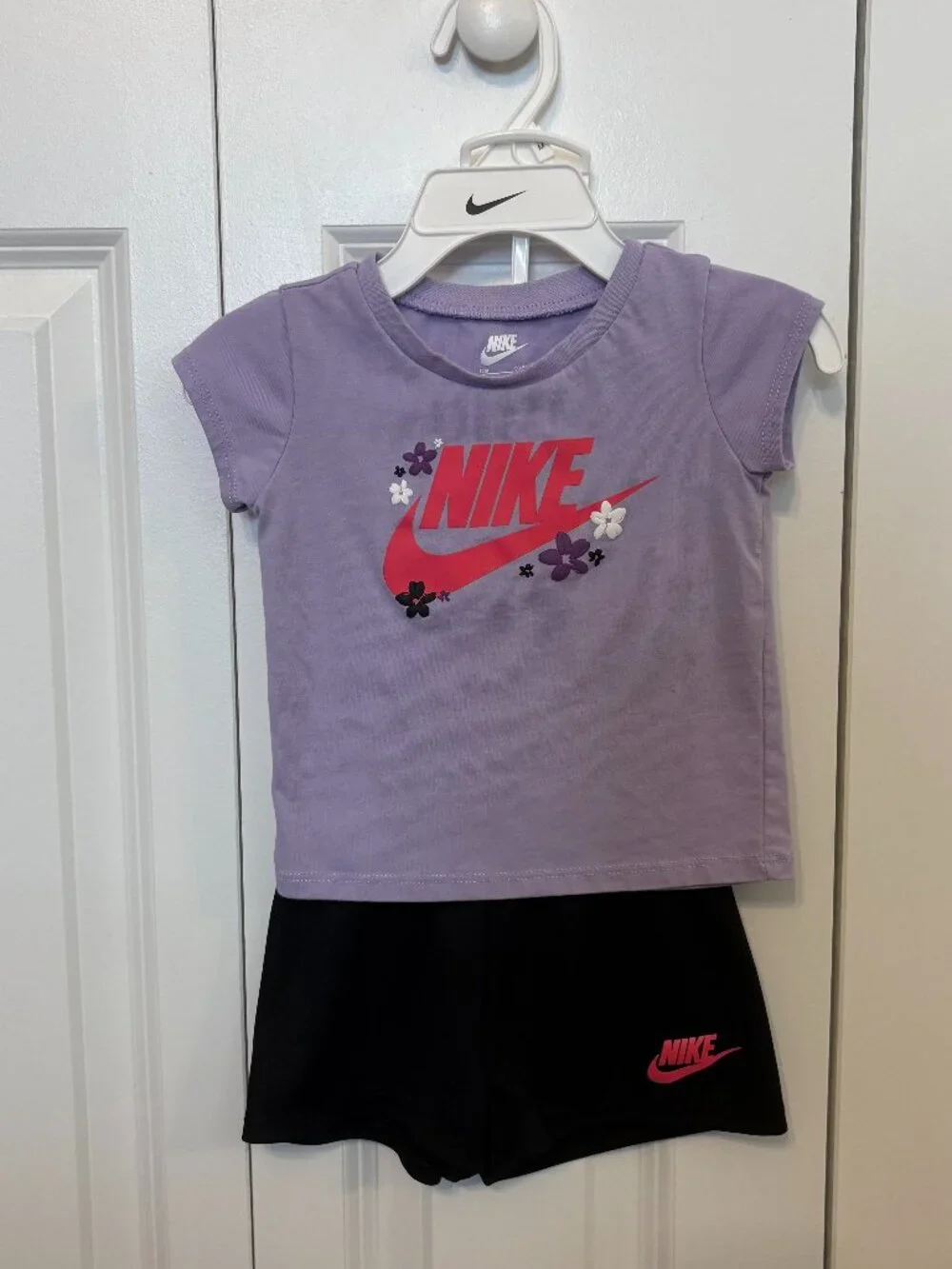 Nike 2 Piece Set